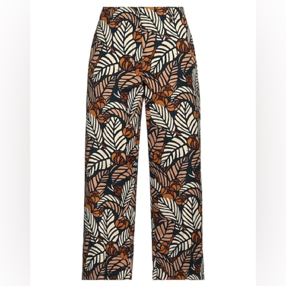 MaxMara Women's Cropped Pants - Black and Orange Leaf Print